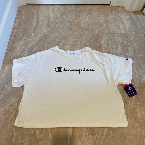 Champion Tops - Women’s Champion Cropped Camo Logo Tee